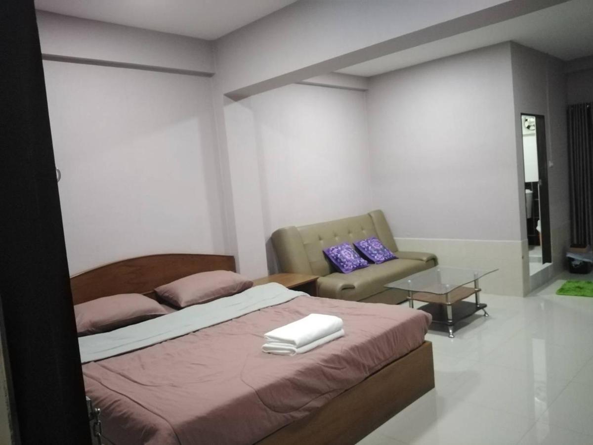 Hug Me Guesthouse باتايا المظهر الخارجي الصورة