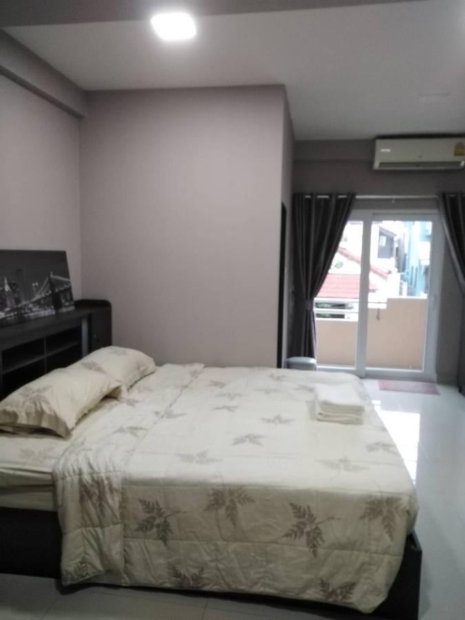 Hug Me Guesthouse باتايا المظهر الخارجي الصورة