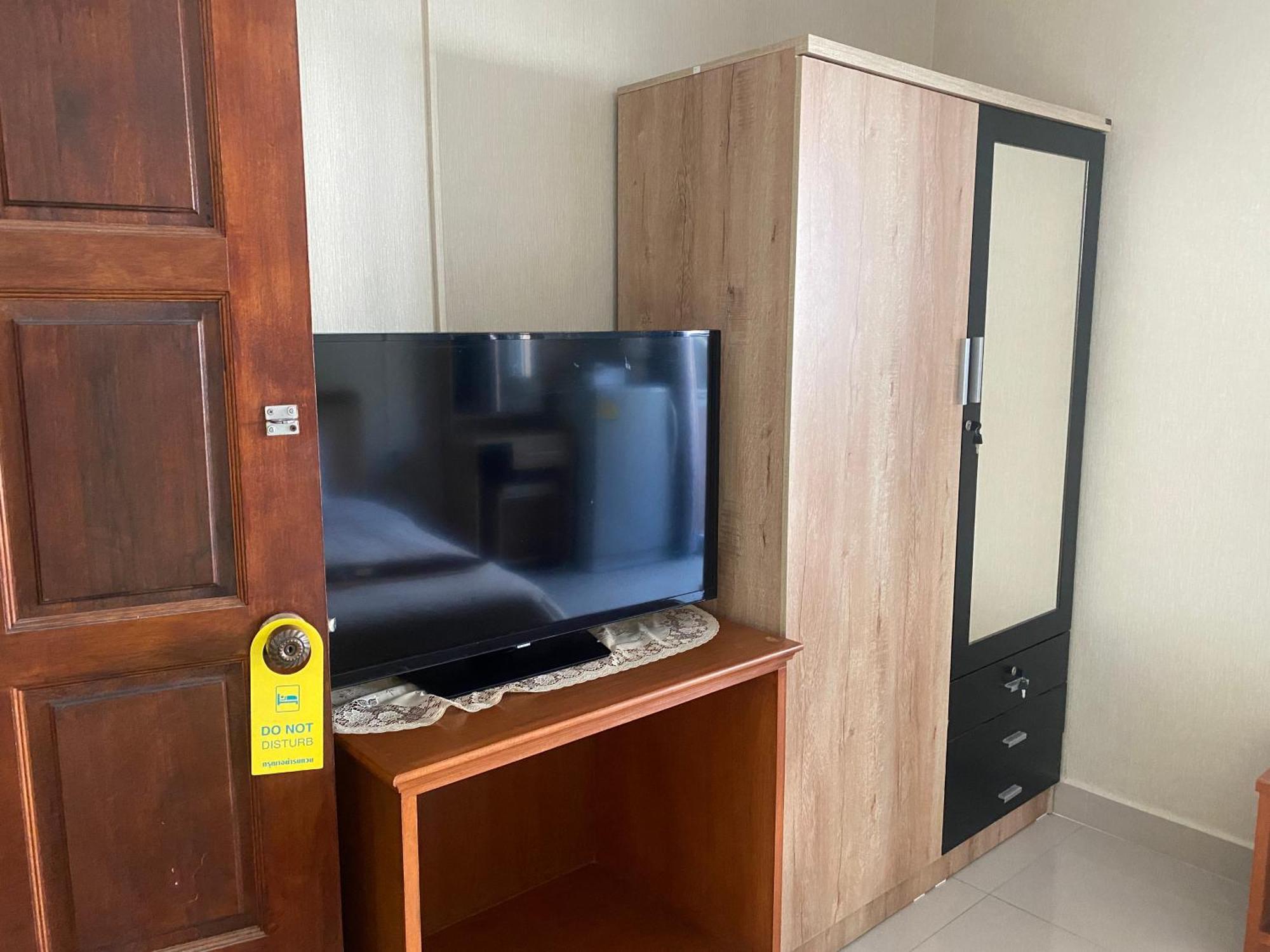 Hug Me Guesthouse باتايا المظهر الخارجي الصورة